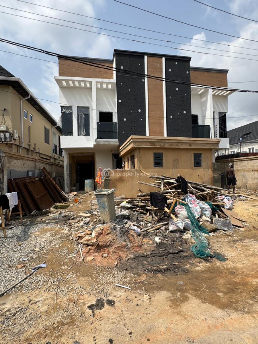 Very Spacious 4 Bedroom Semi Detached Duplex with Bq.  Location: Sur, Surulere, Lagos, Semi-detached Duplex for Sale