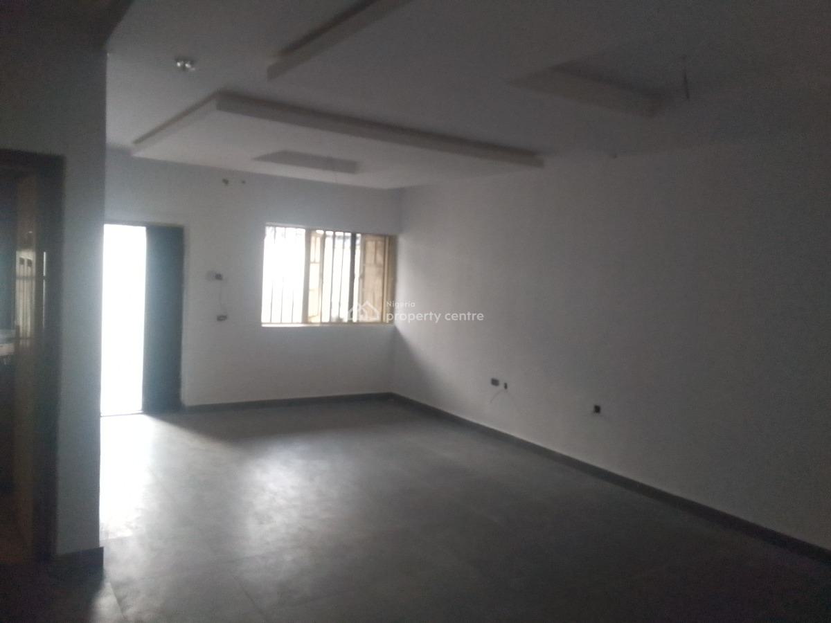 Spacious Luxury 2 Bedroom Flat with Excellent Features, Oseni Amuda Street, Ogombo, Ajah, Lagos, Flat / Apartment for Rent
