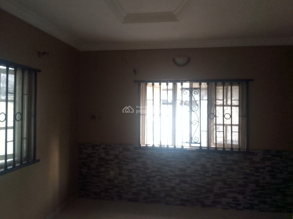 Spacious Luxury 2 Bedroom Flat with Excellent Features, Oseni Amuda Street, Ogombo, Ajah, Lagos, Flat / Apartment for Rent