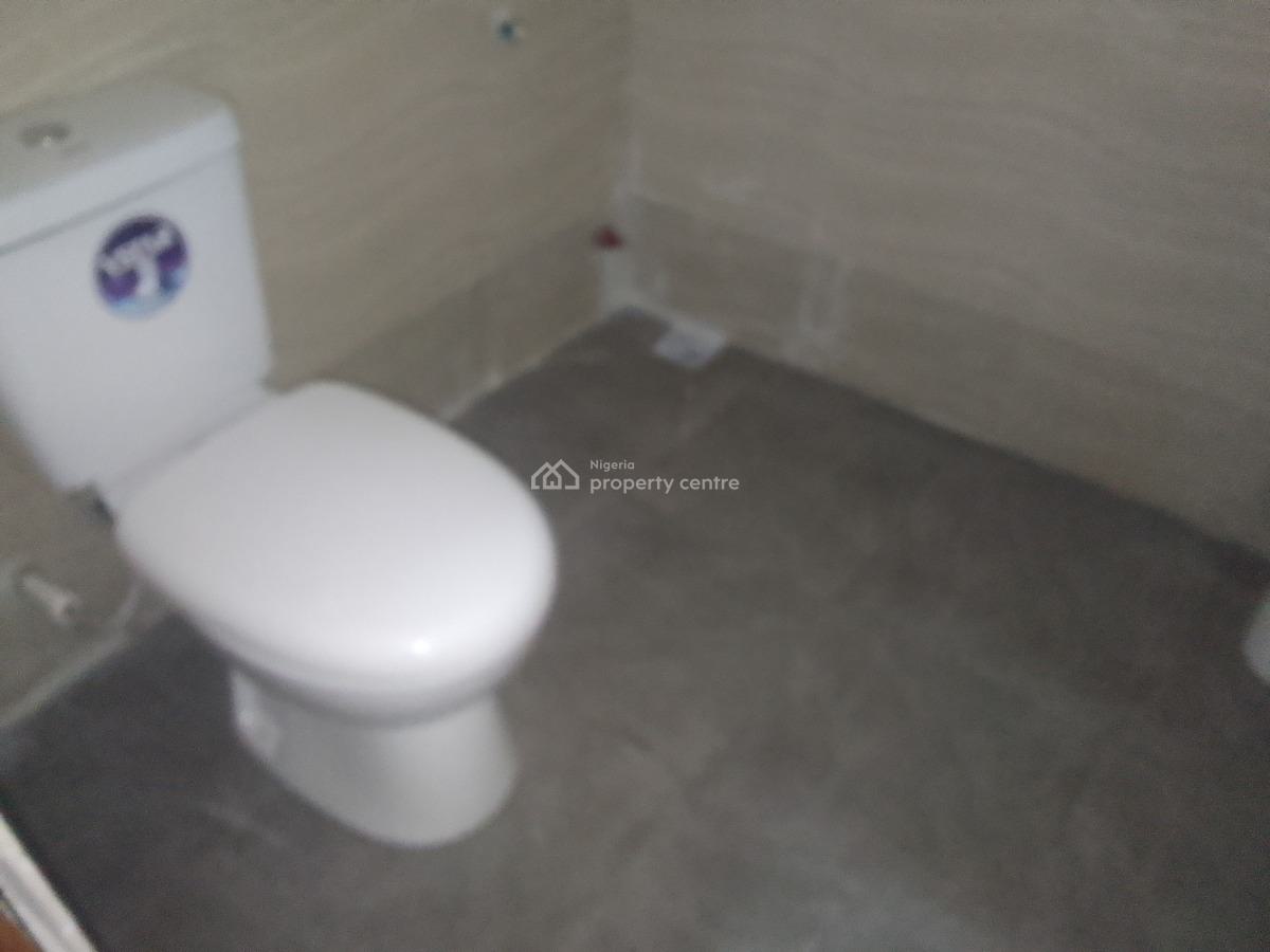 Spacious Luxury 2 Bedroom Flat with Excellent Features, Oseni Amuda Street, Ogombo, Ajah, Lagos, Flat / Apartment for Rent