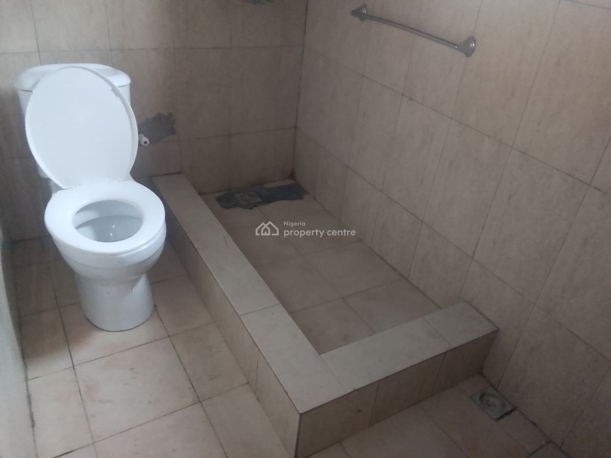 Spacious Luxury 2 Bedroom Flat with Excellent Features, Oseni Amuda Street, Ogombo, Ajah, Lagos, Flat / Apartment for Rent