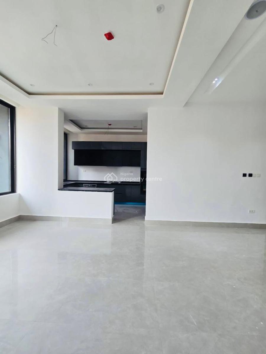 3 Bedroom Apartment with Elevator and Pool & Gym, Lekki Phase 1, Lekki, Lagos, Flat / Apartment Short Let