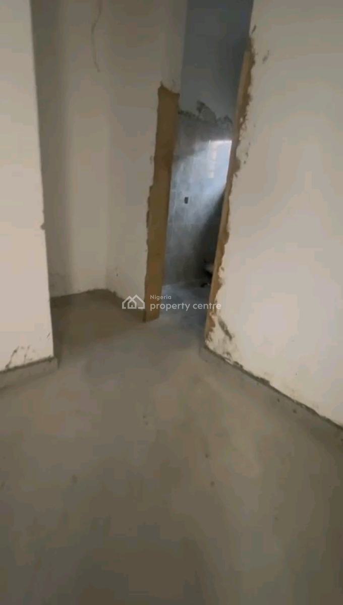 a Newly Built and Standard Roomself Contain, Groundfloor, Off Market Street, Shomolu, Lagos, Self Contain (single Rooms) for Rent