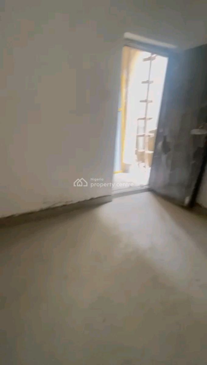 a Newly Built and Standard Roomself Contain, Groundfloor, Off Market Street, Shomolu, Lagos, Self Contain (single Rooms) for Rent