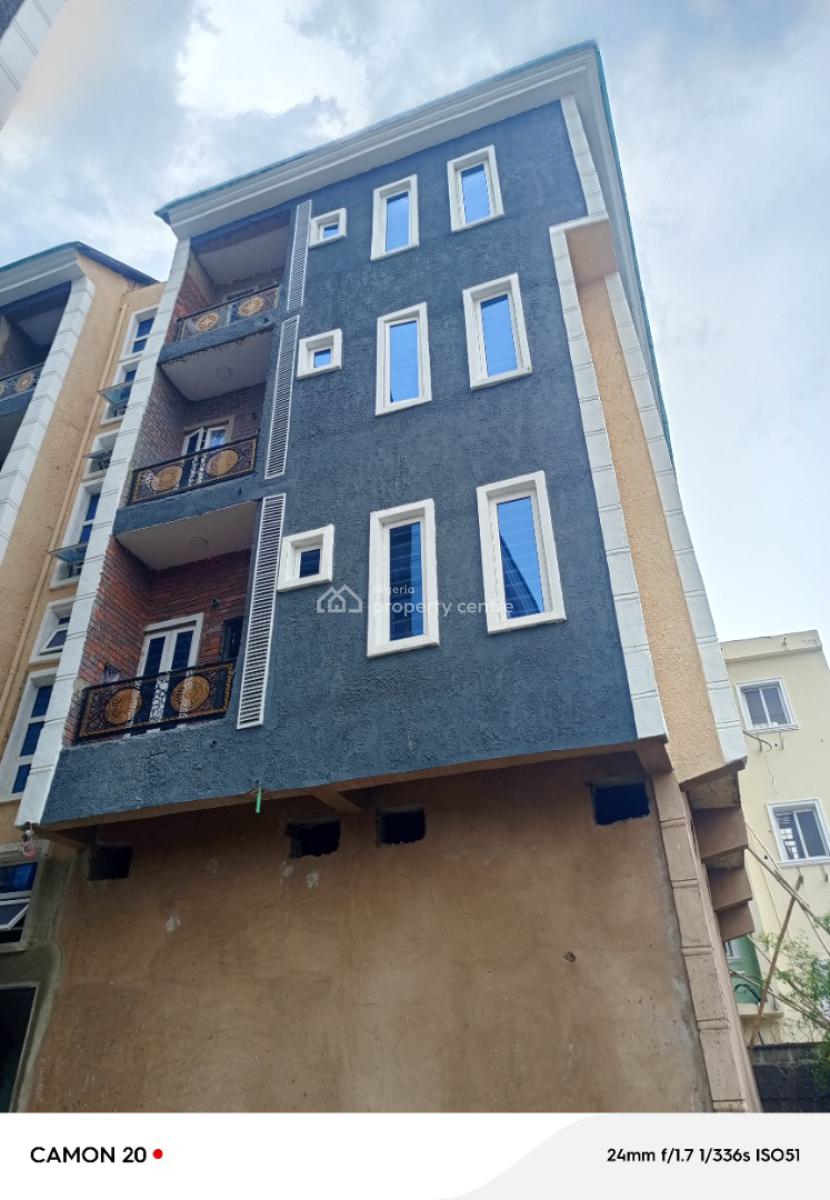 Executive, Standard 2bedrooms Upstairs with Pop, Screeded Walls, Kitch, Yaba, Lagos, Flat / Apartment for Rent