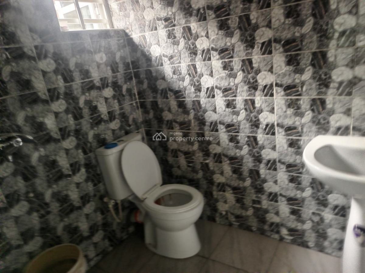 Standard 2 Bedroom Apartment Upstairs in a Secure Estate, Lakowe, Ibeju Lekki, Lagos, House for Rent