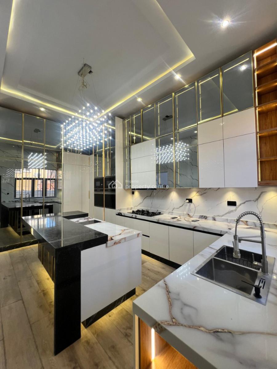 7 Bedroom Fully Detached Duplex with a Bq, Lekki Phase 1, Lekki, Lagos, Detached Duplex for Sale