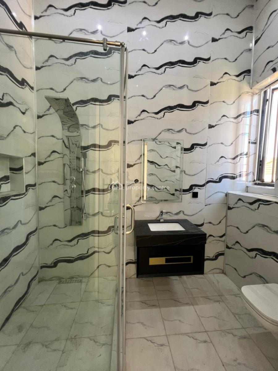 7 Bedroom Fully Detached Duplex with a Bq, Lekki Phase 1, Lekki, Lagos, Detached Duplex for Sale