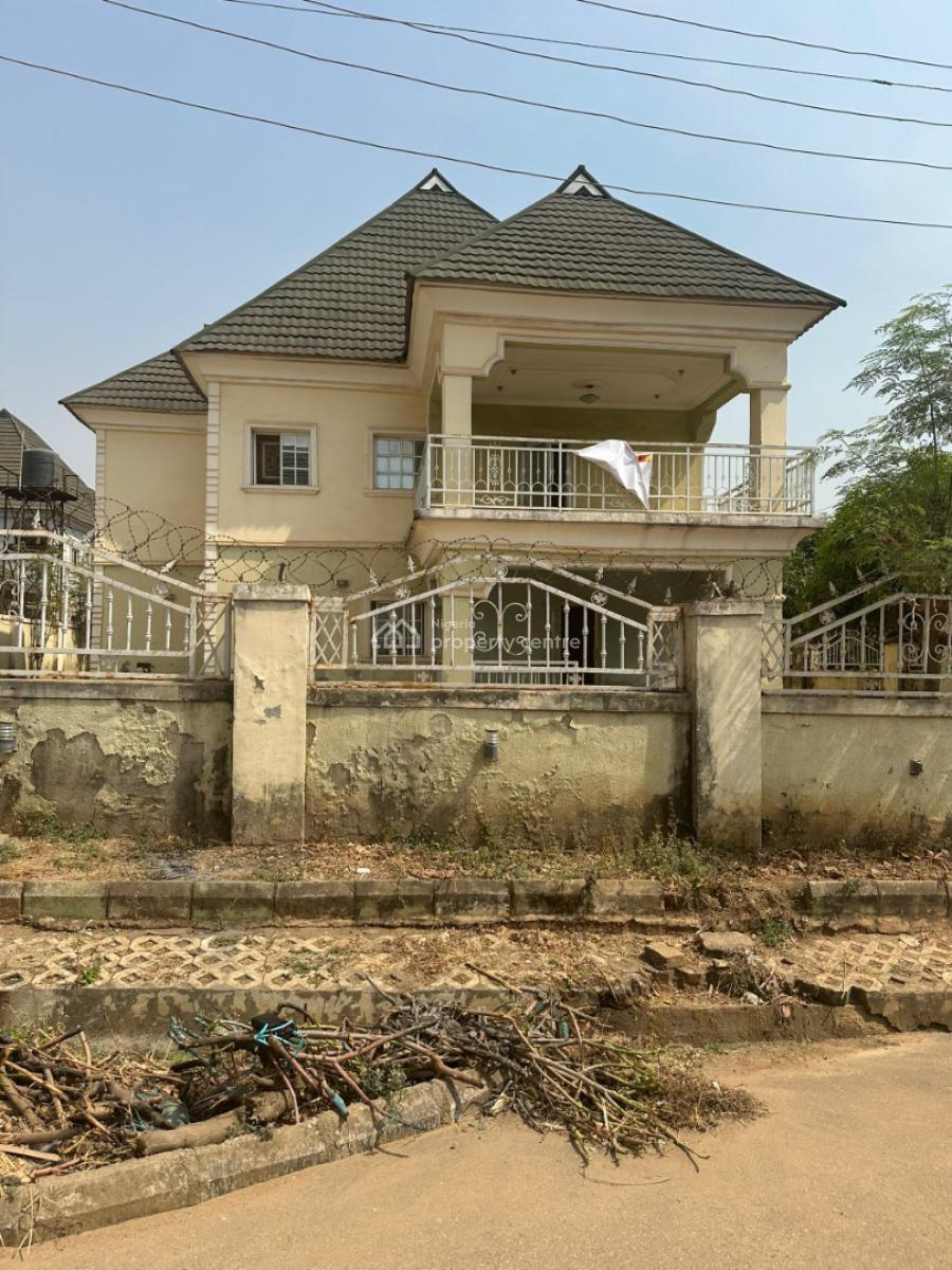 4bedroom Fully Detached Duplex with Bq, in an Estate Lifecamp, Life Camp, Abuja, Detached Duplex for Sale