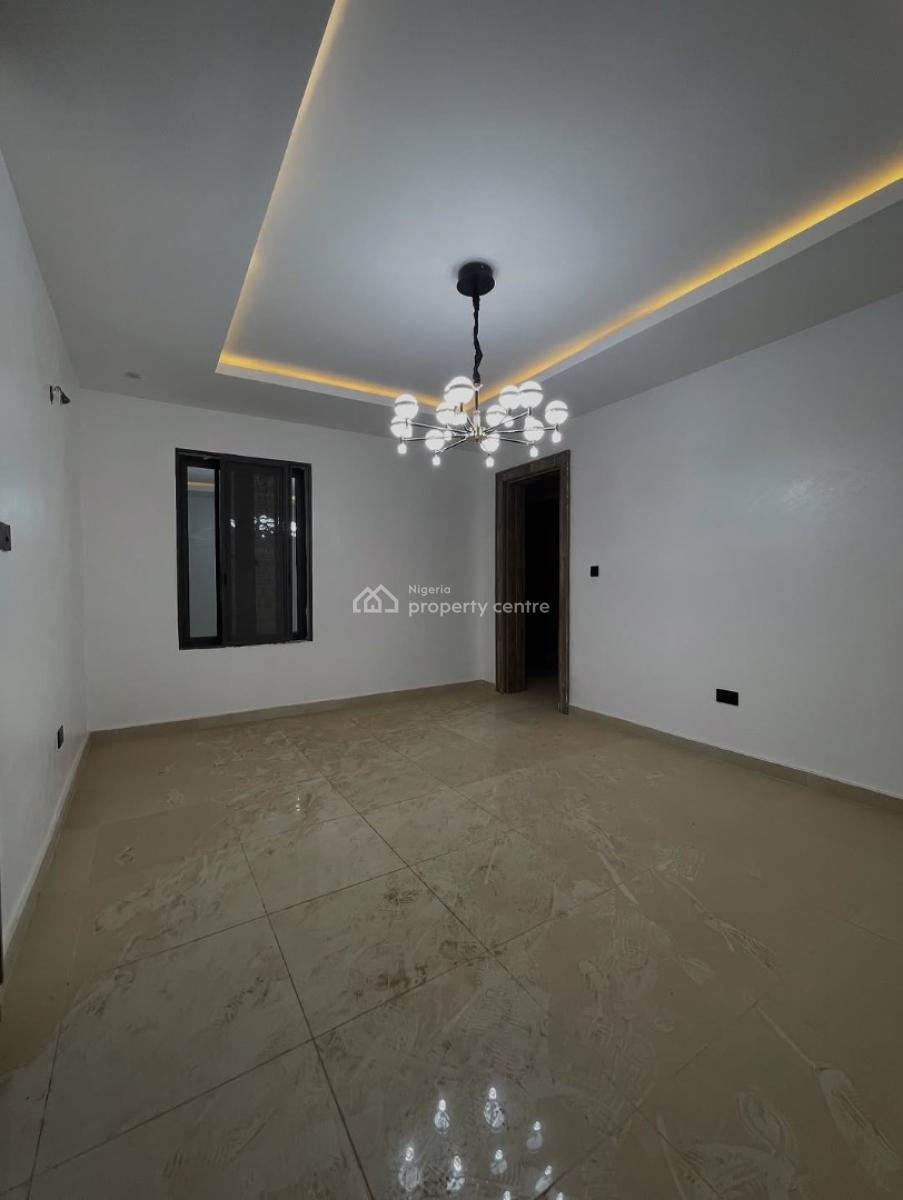 Pristine 4bedroom Terrace Duplex with a Bq, Jahi, Abuja, Terraced Duplex for Sale