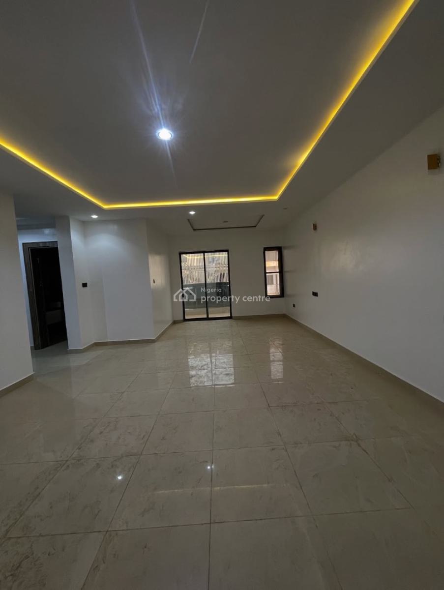Pristine 4bedroom Terrace Duplex with a Bq, Jahi, Abuja, Terraced Duplex for Sale