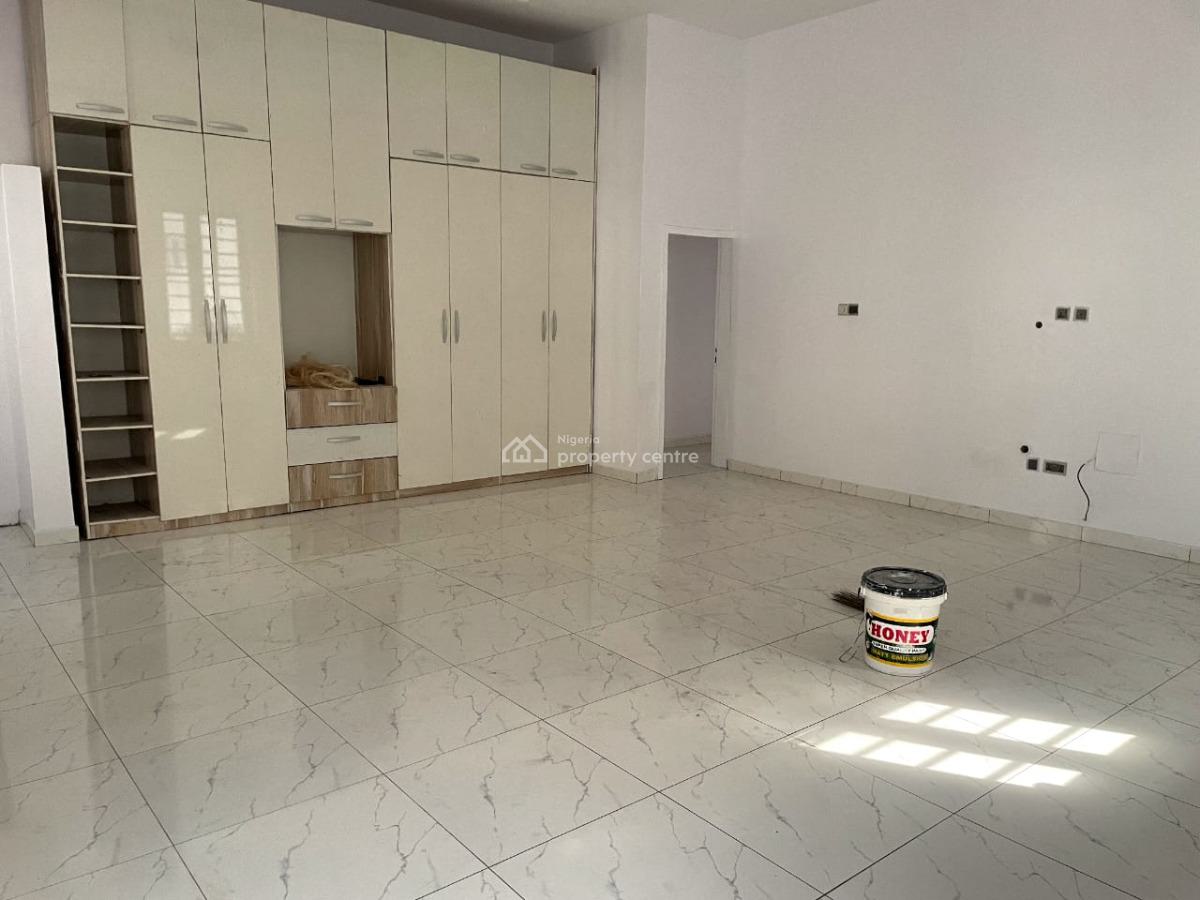 Well Renovated 4brm Terrace Duplex, Cheveron Lekki, Lekki, Lagos, Terraced Duplex for Rent