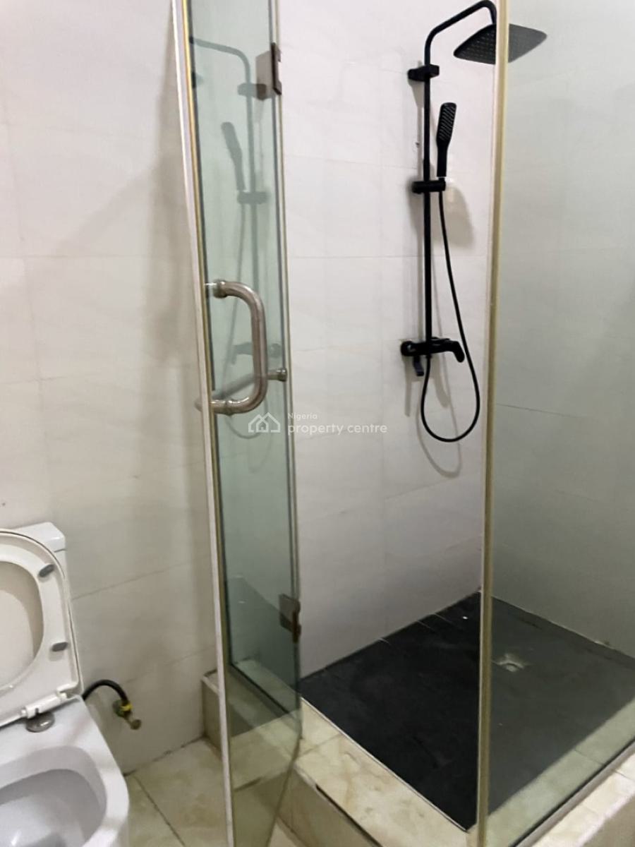 Well Renovated 4brm Terrace Duplex, Cheveron Lekki, Lekki, Lagos, Terraced Duplex for Rent