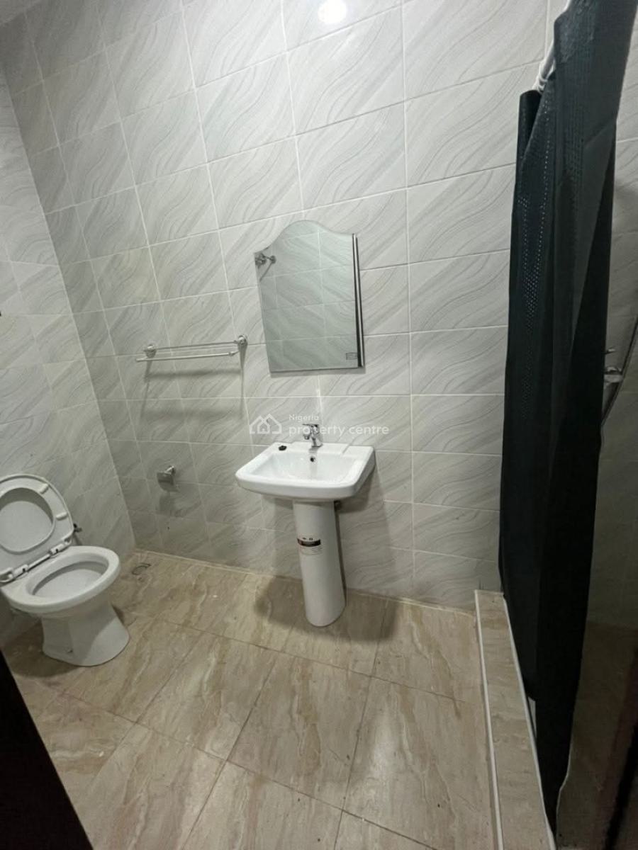 3bedroom Flat at Adeniyi Jones Estate Ikeja, Adeniyi Jones Estate Ikeja, Adeniyi Jones, Ikeja, Lagos, Flat / Apartment for Rent
