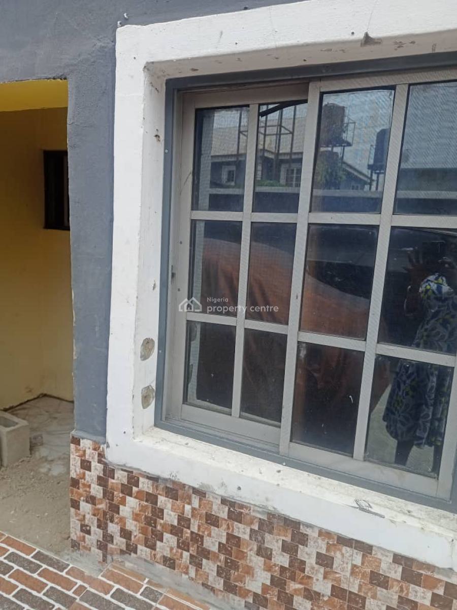 a Special 1bedroom Apartment in a Serene Environment, Bedore, Ajah, Lagos, Mini Flat (room and Parlour) for Rent