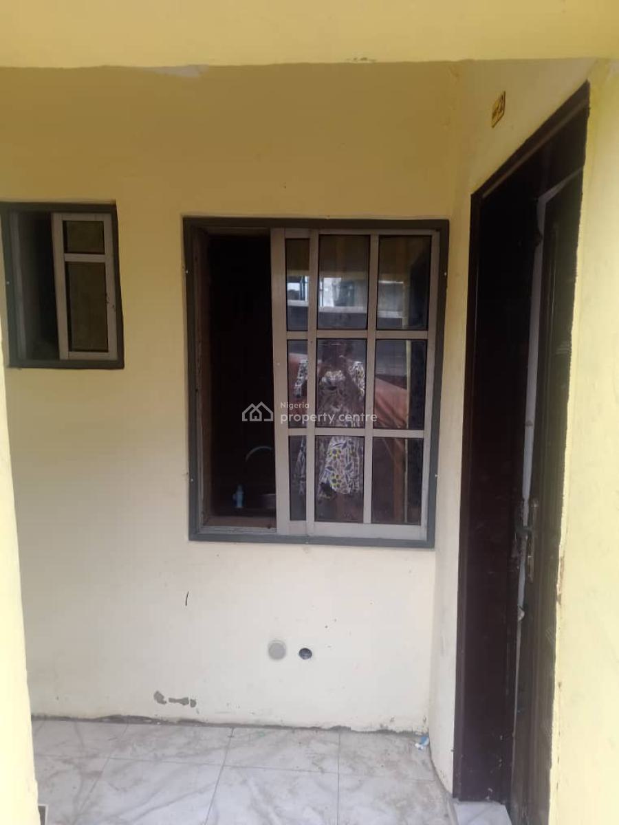 a Special 1bedroom Apartment in a Serene Environment, Bedore, Ajah, Lagos, Mini Flat (room and Parlour) for Rent