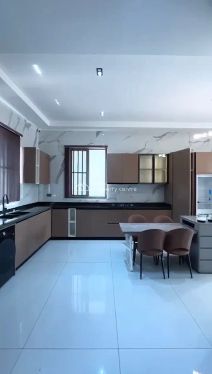 Furnished 5 Bedroom En-suite Mansion + 2units Bq, Security Hse, Guzape Main, Guzape District, Abuja, Detached Duplex for Sale