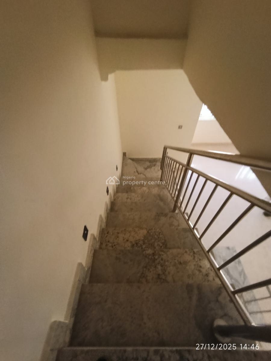 3bedroom Terrace Duplex with 2 Sitting Rooms, Its at Jabi Main Very Nice Neighbourhood, Jabi, Abuja, Terraced Duplex for Rent