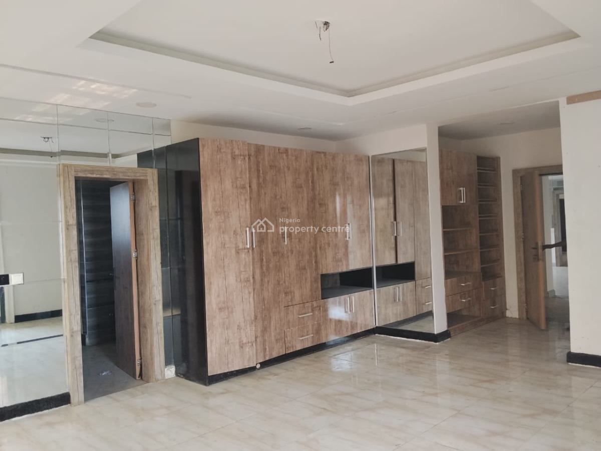 3 Bedroom Apartment with Bq on 5th Floor in a High Rise, Victoria Island (vi), Lagos, Flat / Apartment for Rent