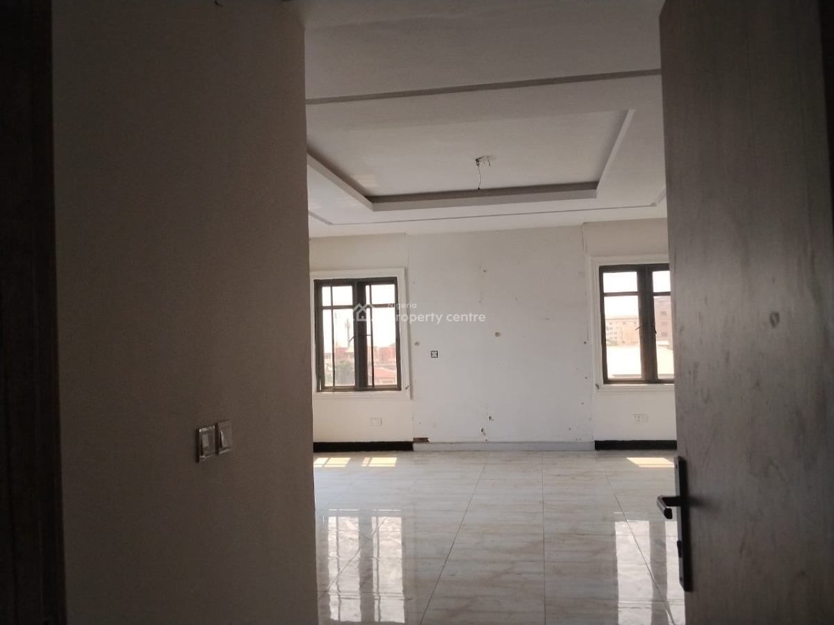 3 Bedroom Apartment with Bq on 5th Floor in a High Rise, Victoria Island (vi), Lagos, Flat / Apartment for Rent