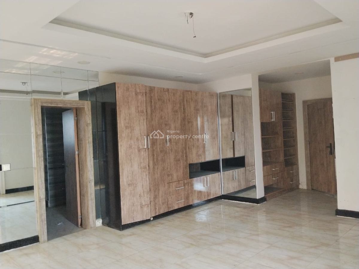 3 Bedroom Apartment with Bq on 5th Floor in a High Rise, Victoria Island (vi), Lagos, Flat / Apartment for Rent