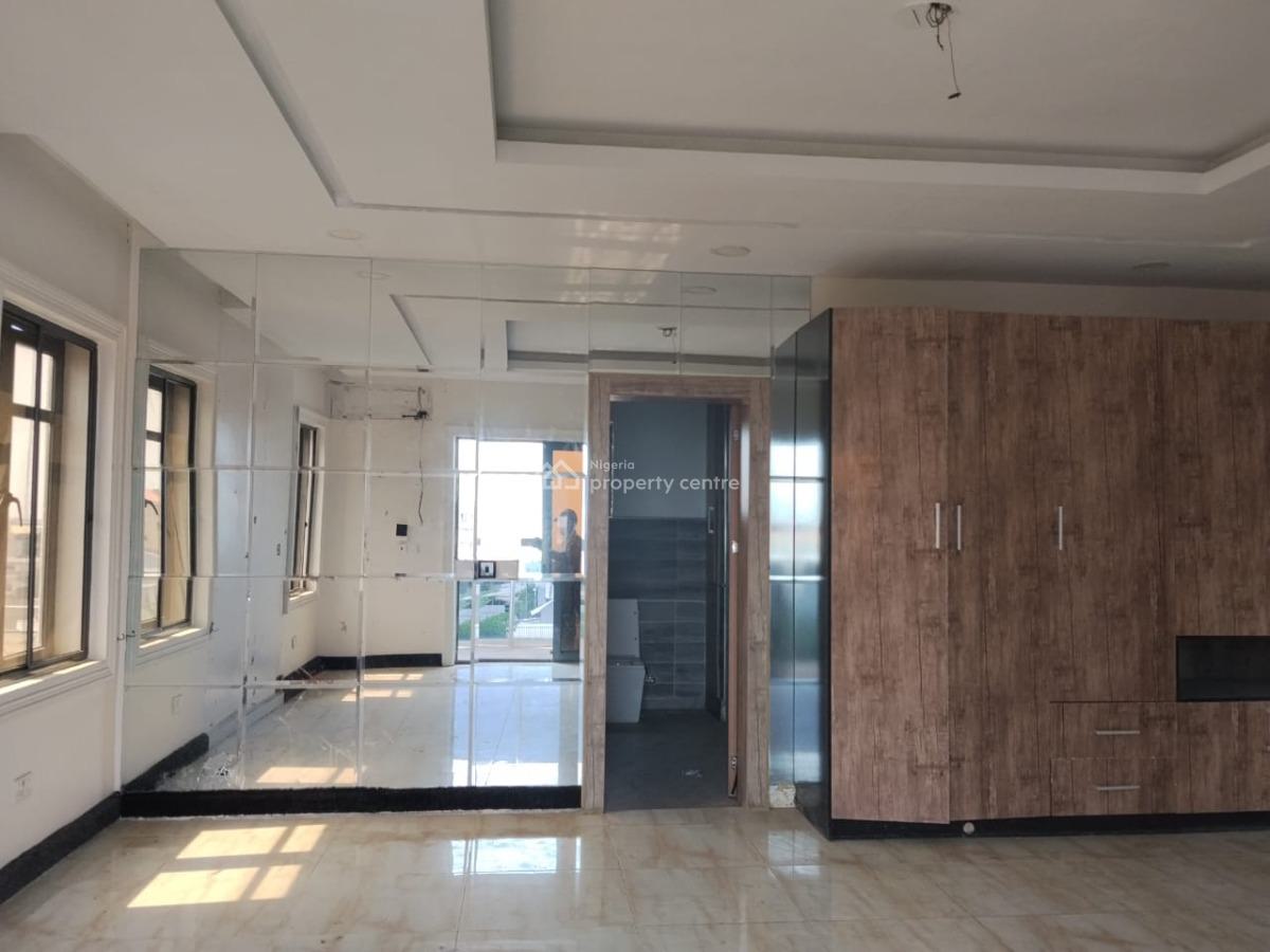 3 Bedroom Apartment with Bq on 5th Floor in a High Rise, Victoria Island (vi), Lagos, Flat / Apartment for Rent