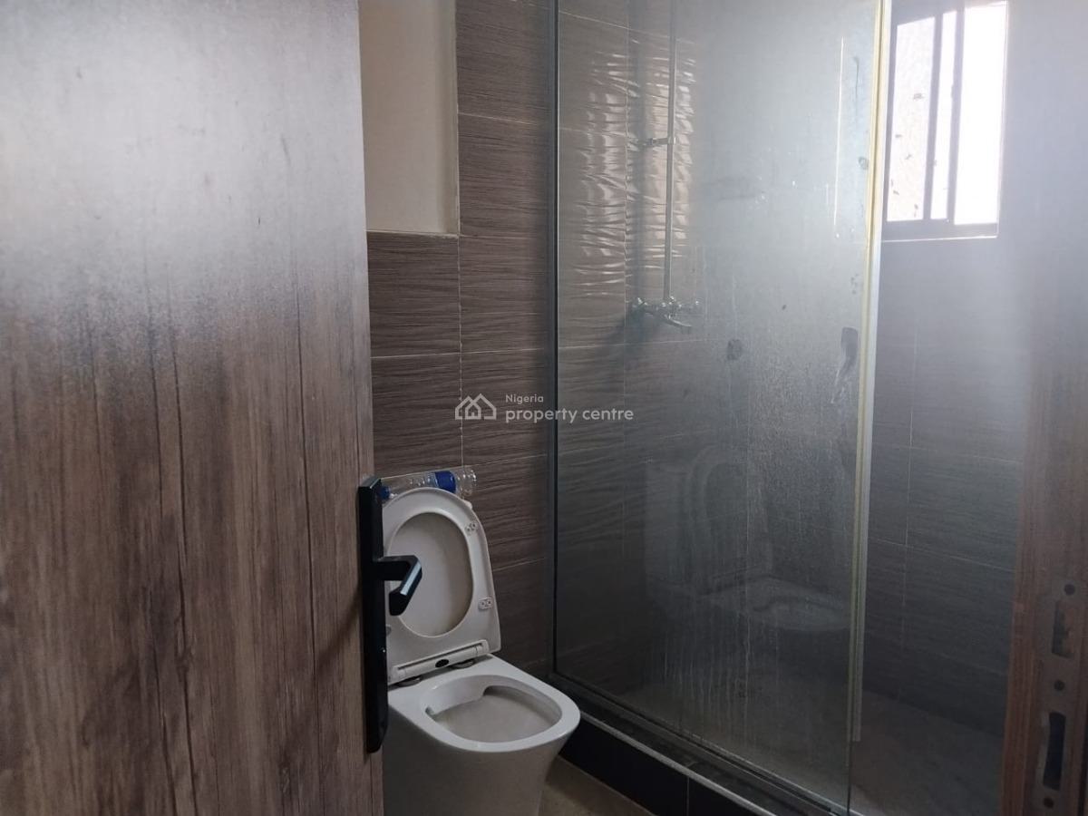 3 Bedroom Apartment with Bq on 5th Floor in a High Rise, Victoria Island (vi), Lagos, Flat / Apartment for Rent