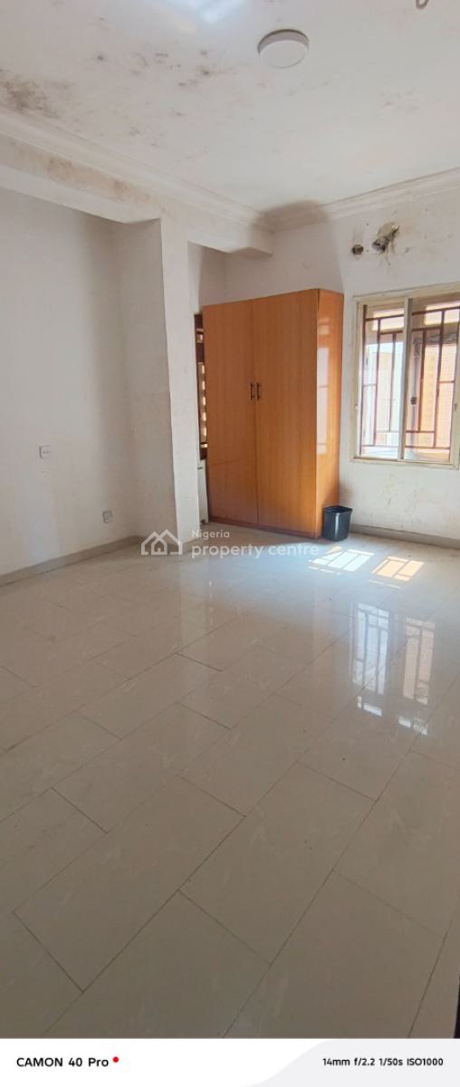 Studio Apartment, Opp Chicken Republic By Gtb, Lekki Phase 1, Lekki, Lagos, Self Contain (single Rooms) for Rent