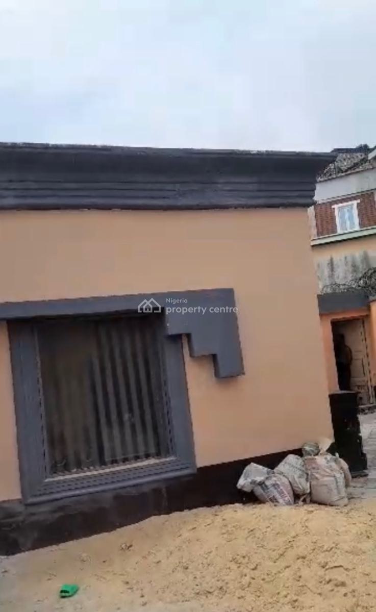 Spacious 2bedroom Apartment, New Road, Lekki, Lagos, Flat / Apartment for Rent