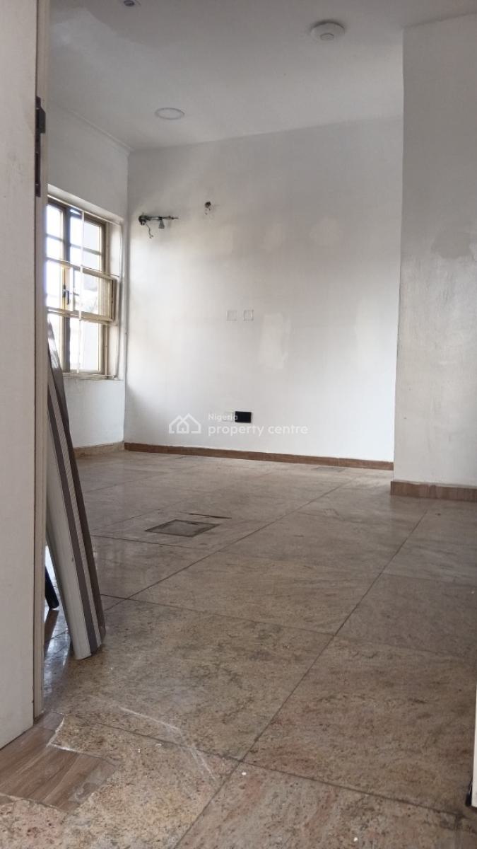 Clean 1 Bedroom Flat in Ikoyi, Norman William, Falomo, Ikoyi, Lagos, Mini Flat (room and Parlour) for Rent