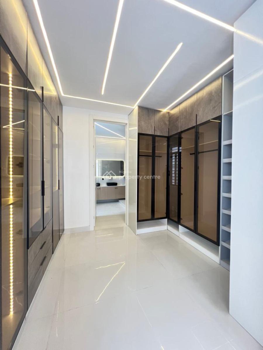 Lovely 5bedroom Fully Detached Home, Lekki Phase 1, Lekki, Lagos, Detached Duplex for Sale