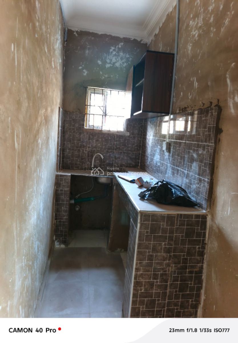 Ground Floor Mini Flat, Babs Animashaun - Orile, Surulere, Lagos, Mini Flat (room and Parlour) for Rent