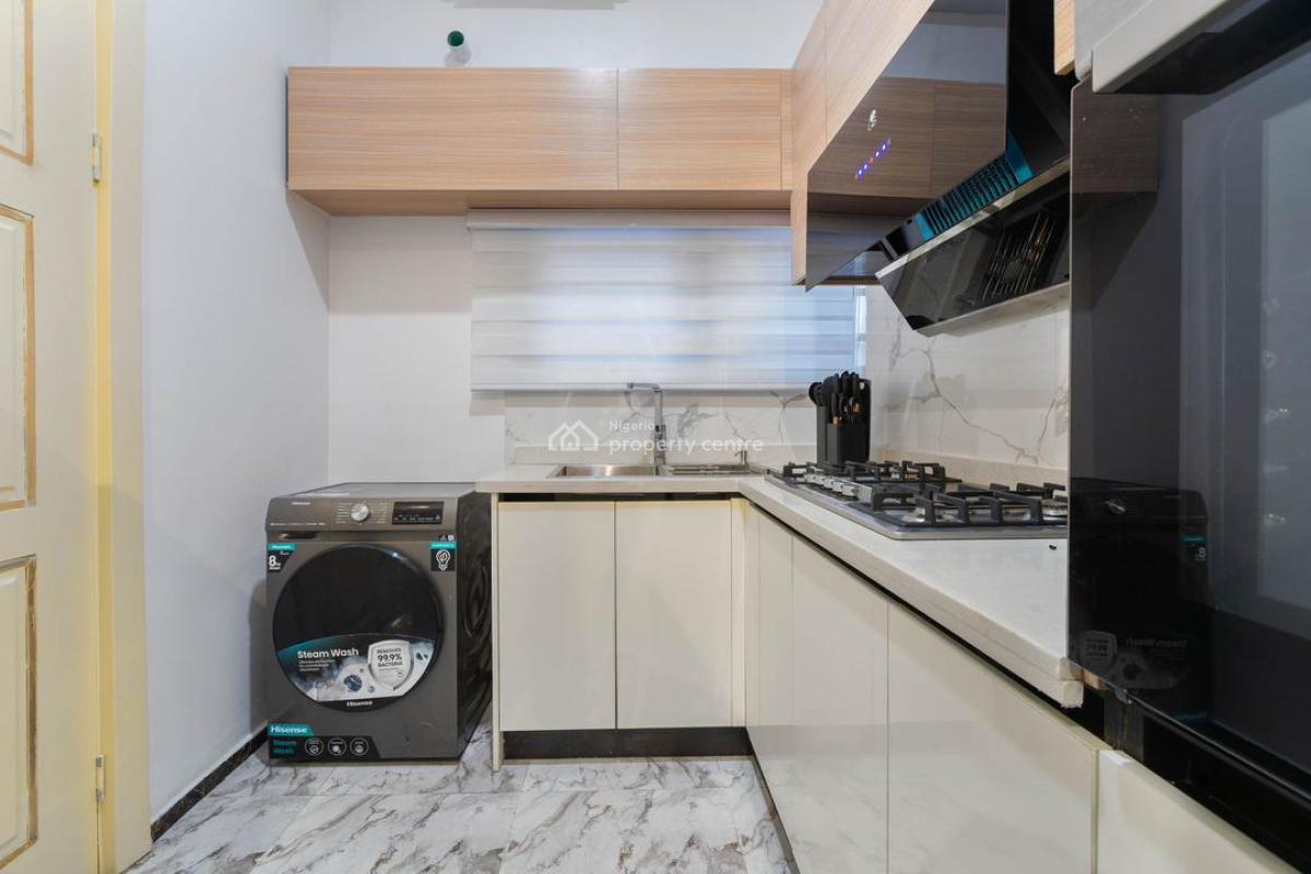 Luxury 4 Bedroom Apartment with 2 Parlours, Lekki Phase 1, Lekki, Lagos, House Short Let