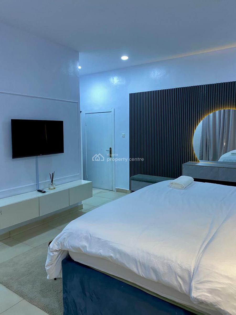 Luxury 3 Bedroom Apartment, Lekki Phase 1, Lekki, Lagos, Flat / Apartment Short Let