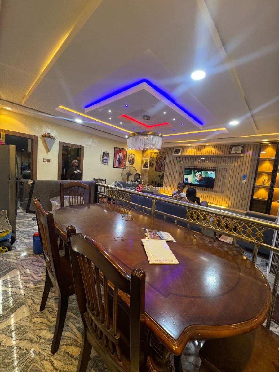 3 Bedroom with a Self Con, Agunfoye, Igbogbo, Ikorodu, Lagos, Detached Bungalow for Sale