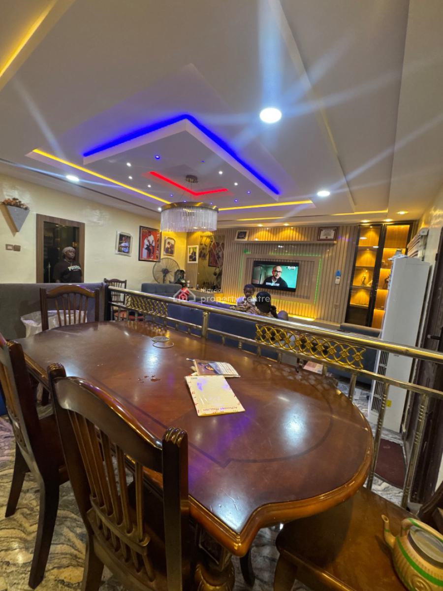 3 Bedroom with a Self Con, Agunfoye, Igbogbo, Ikorodu, Lagos, Detached Bungalow for Sale