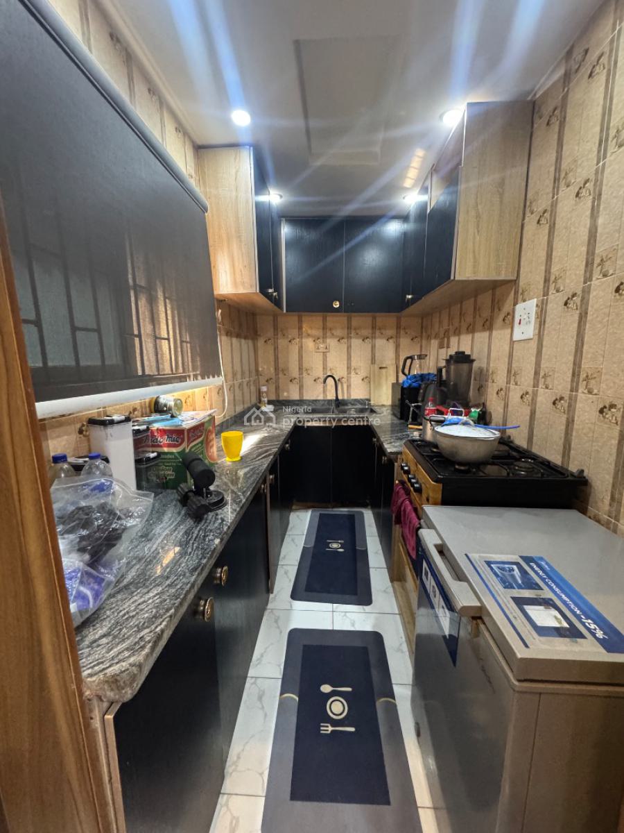 3 Bedroom with a Self Con, Agunfoye, Igbogbo, Ikorodu, Lagos, Detached Bungalow for Sale