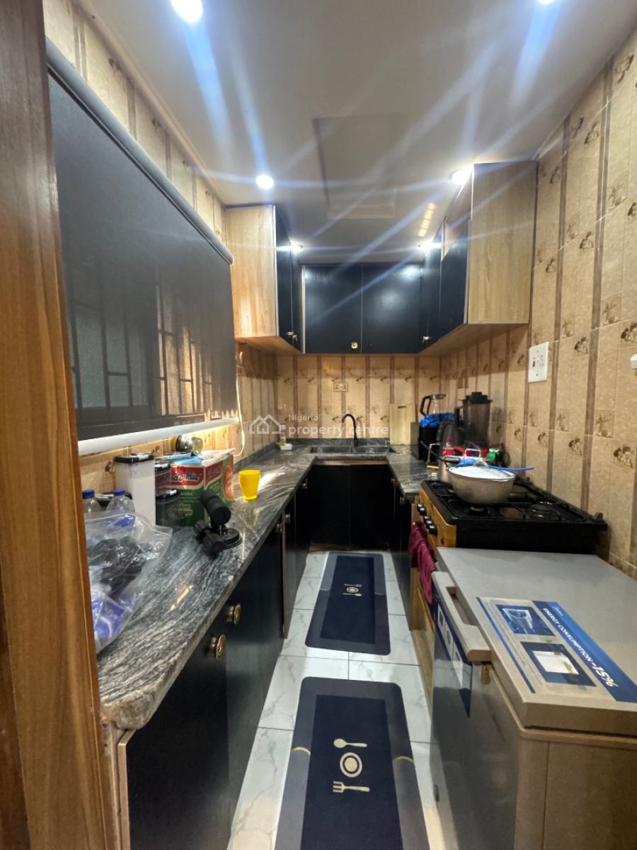 3 Bedroom with a Self Con, Agunfoye, Igbogbo, Ikorodu, Lagos, Detached Bungalow for Sale