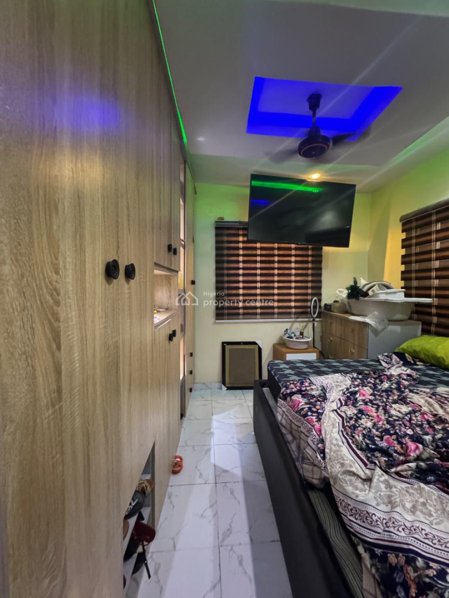 3 Bedroom with a Self Con, Agunfoye, Igbogbo, Ikorodu, Lagos, Detached Bungalow for Sale