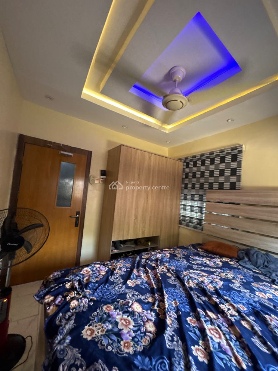 3 Bedroom with a Self Con, Agunfoye, Igbogbo, Ikorodu, Lagos, Detached Bungalow for Sale