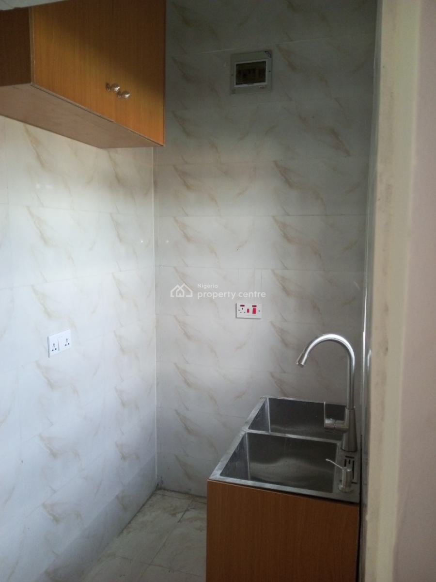 Lovely Room Self, Pedro, Gbagada, Lagos, Self Contain (single Rooms) for Rent