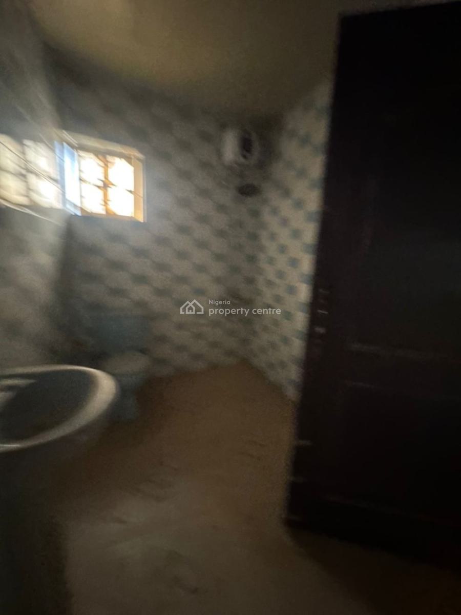 4 Bedroom Bungalow with a Store, Shelewu, Igbogbo, Ikorodu, Lagos, Detached Bungalow for Sale