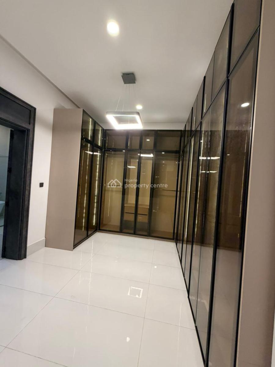 8bedrooms Mansion with 2rooms Bq, Main, Asokoro District, Abuja, Detached Duplex for Sale