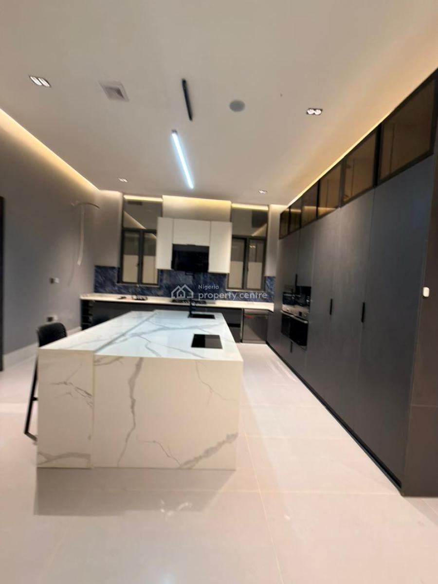 8bedrooms Mansion with 2rooms Bq, Main, Asokoro District, Abuja, Detached Duplex for Sale