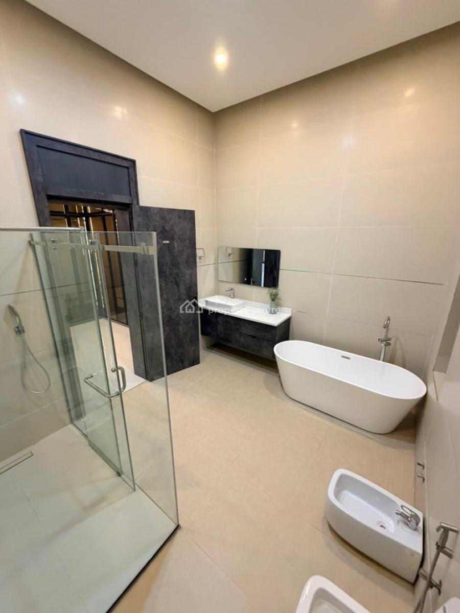 8bedrooms Mansion with 2rooms Bq, Main, Asokoro District, Abuja, Detached Duplex for Sale