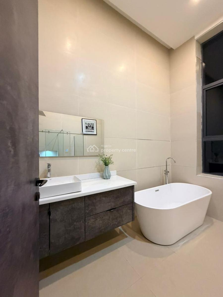 8bedrooms Mansion with 2rooms Bq, Main, Asokoro District, Abuja, Detached Duplex for Sale