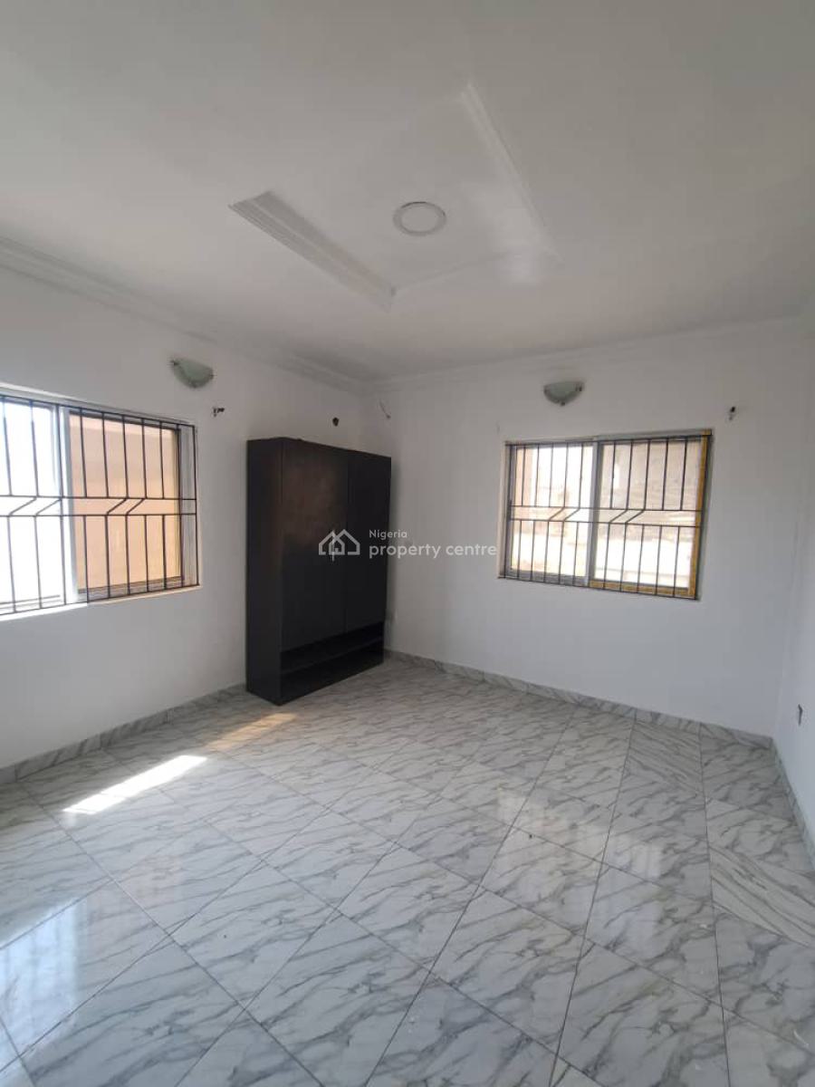 Luxury and Specious 3 Bedroom Flat Upstairs, Salem, Ikate, Lekki, Lagos, Flat / Apartment for Rent
