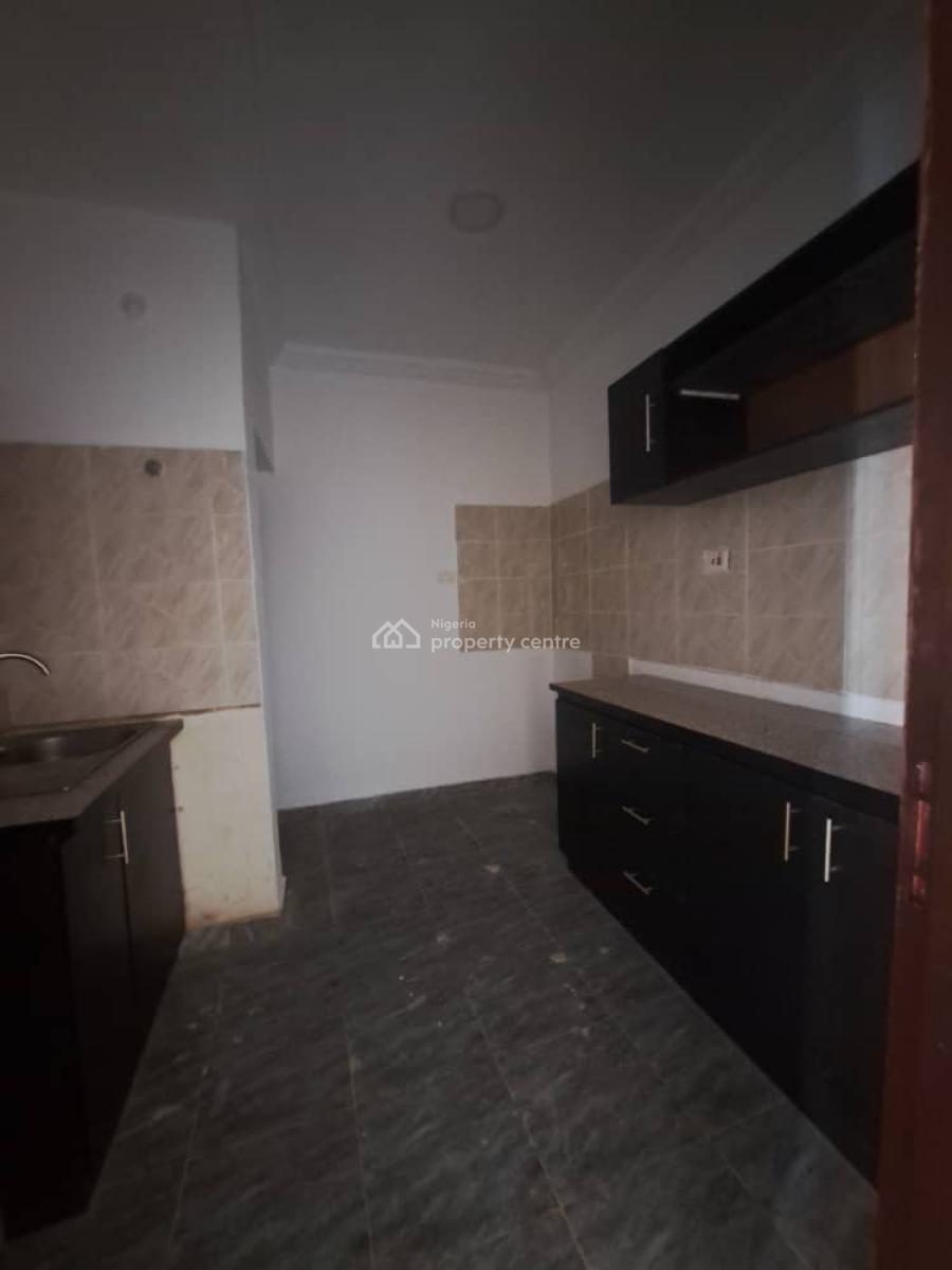 Luxury and Specious 3 Bedroom Flat Upstairs, Salem, Ikate, Lekki, Lagos, Flat / Apartment for Rent
