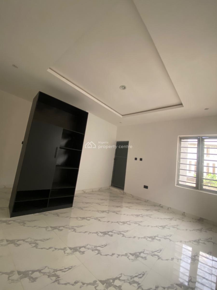 an Executive One Room Selfcon, Thera Estate Sangotedo Around Blenco Mall Ajah, Lekki, Lagos, Self Contain (single Rooms) for Rent