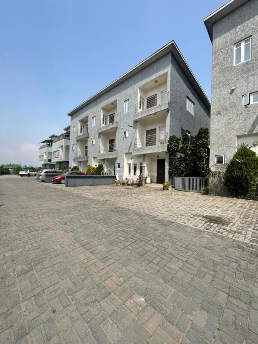 Specious 3 Bedroom, Addo Ajah, Lekki Expressway, Lekki, Lagos, Flat / Apartment for Rent